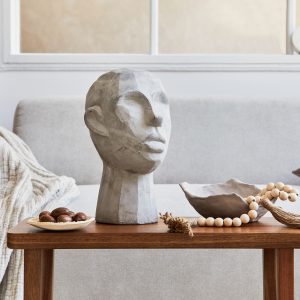 Szobrok, Levélnehezékek